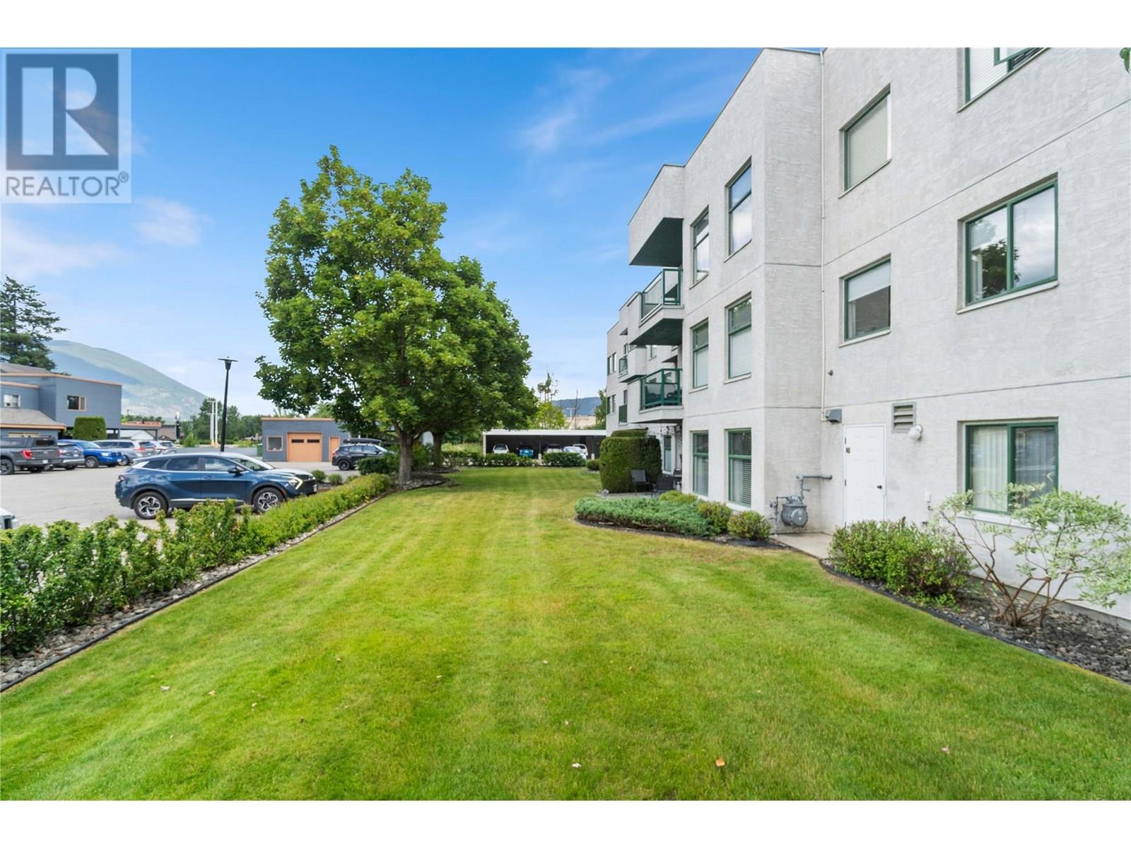 304 851 5 Avenue Southwest, Salmon Arm