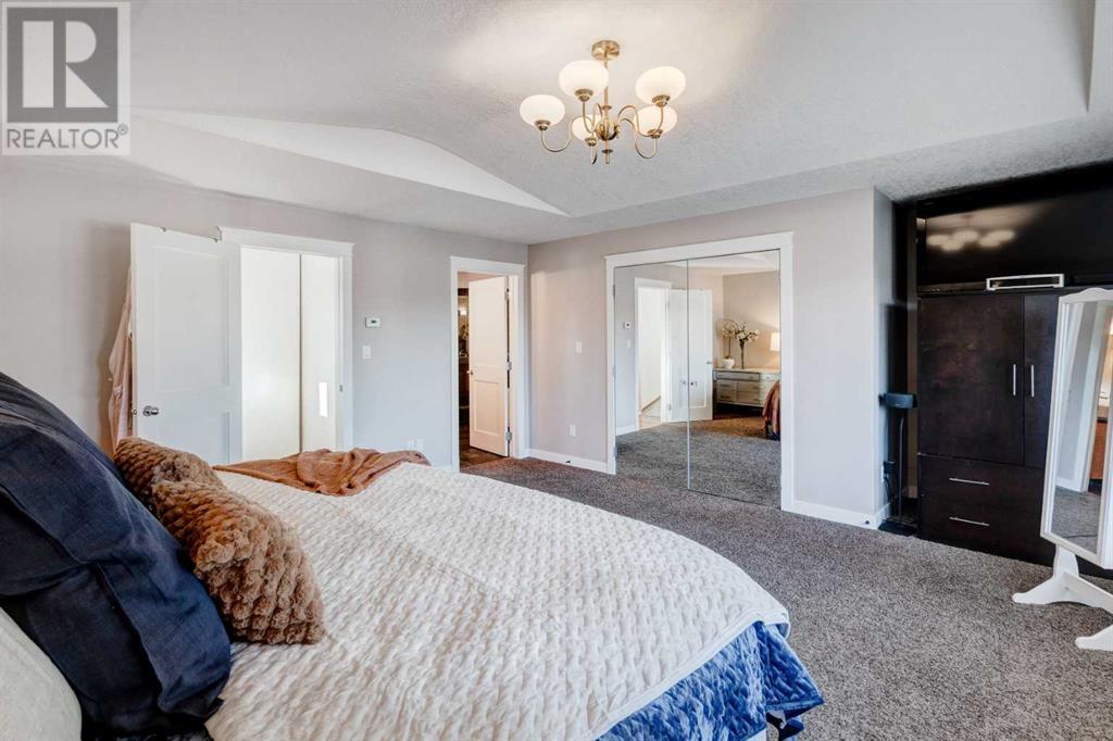 Single Family House for Sale in  Lissington Drive SW North Glenmore Park Calgary 