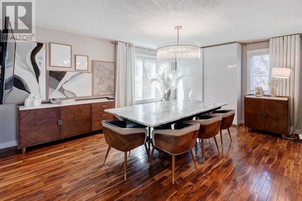 Single Family House for Sale in  Lissington Drive SW North Glenmore Park Calgary 