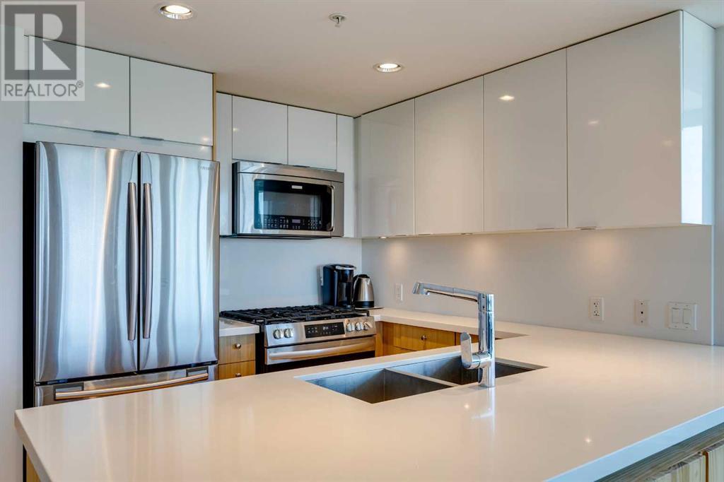 1002, 519 Riverfront Avenue SE, Calgary, Alberta