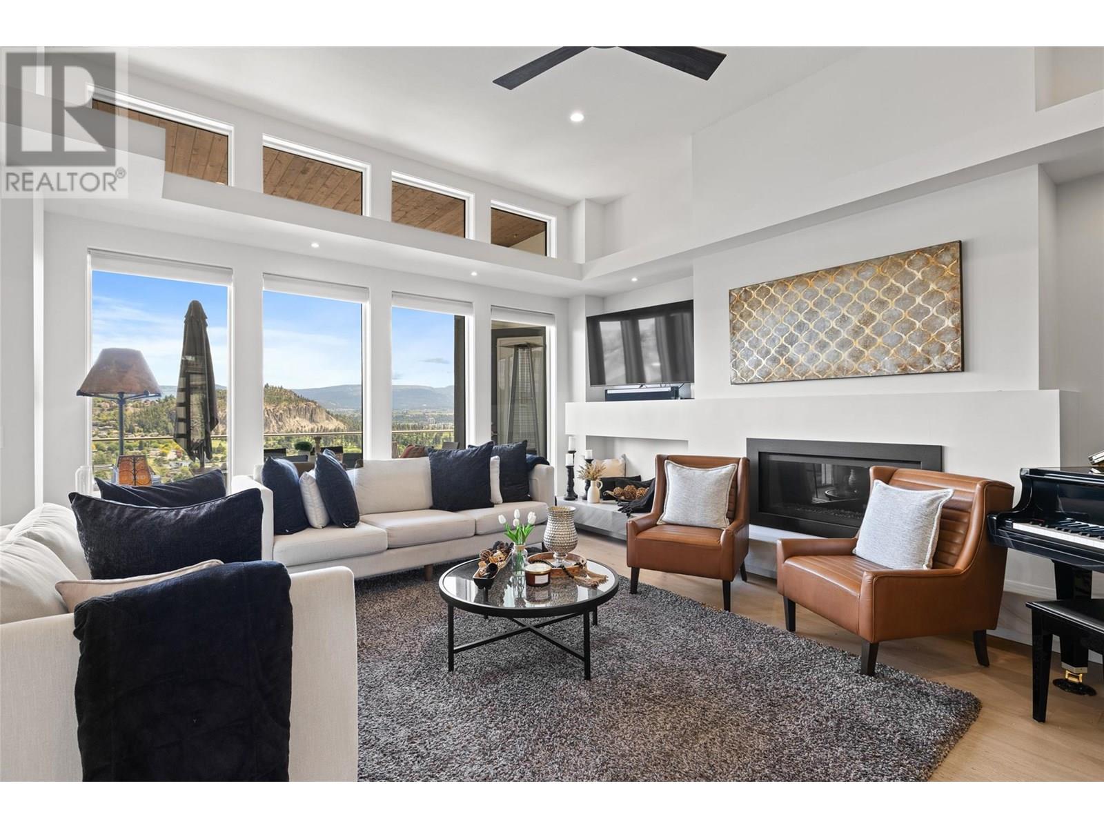  1455 Benzer Court, Kelowna