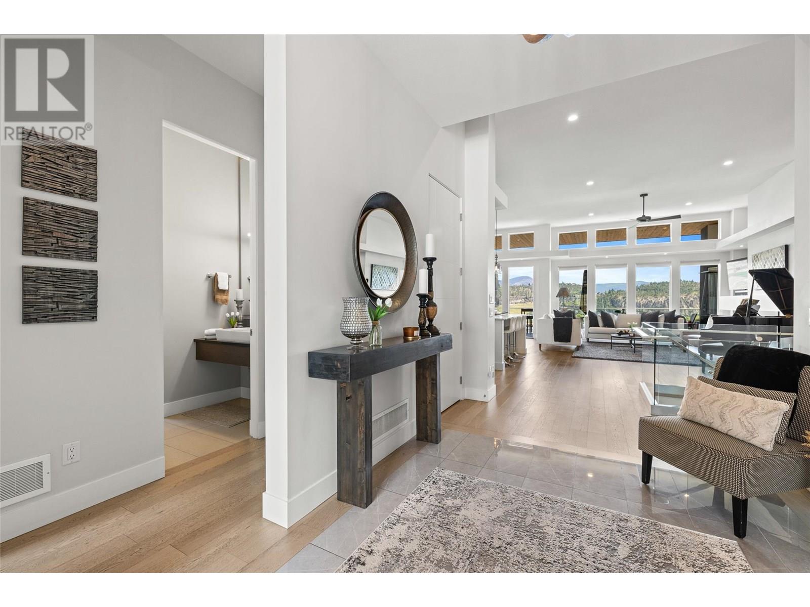  1455 Benzer Court, Kelowna