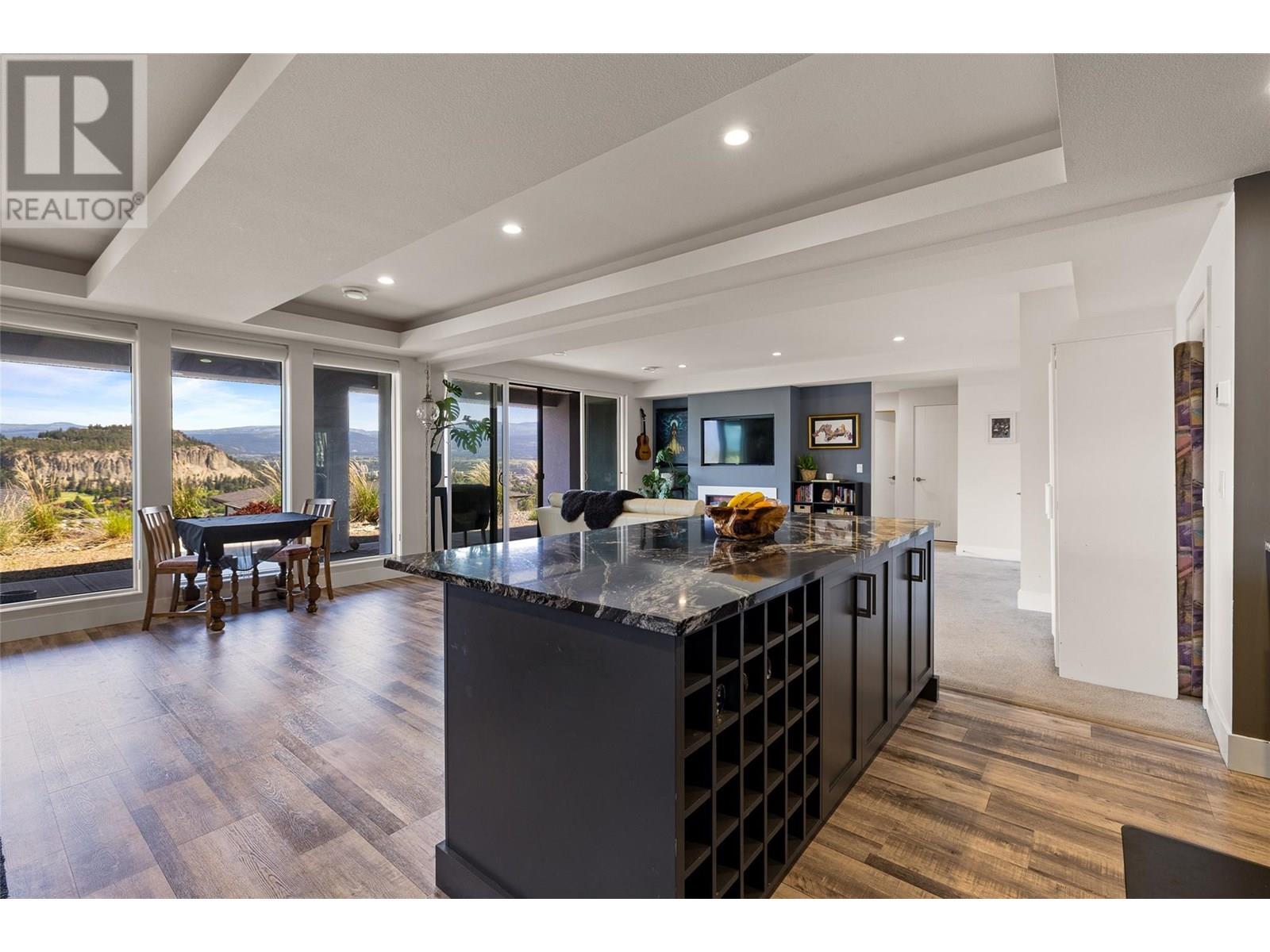  1455 Benzer Court, Kelowna