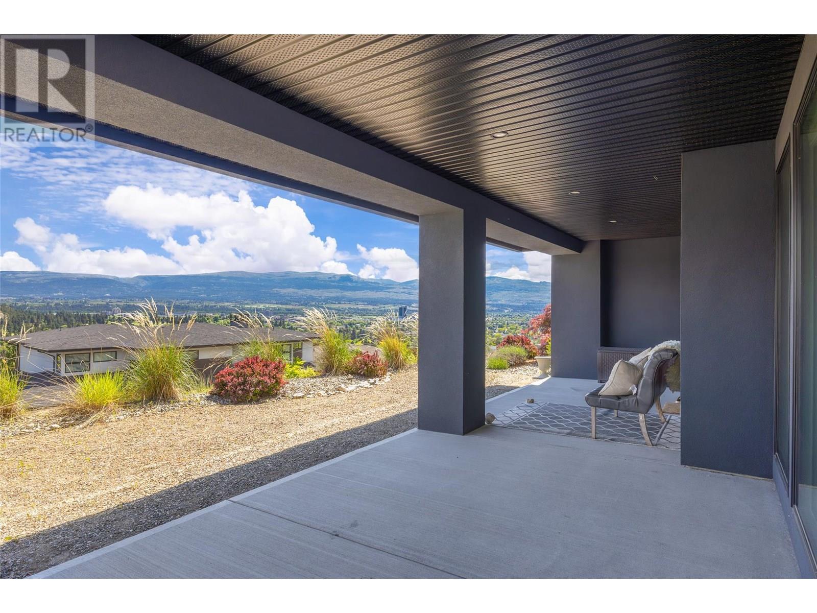  1455 Benzer Court, Kelowna