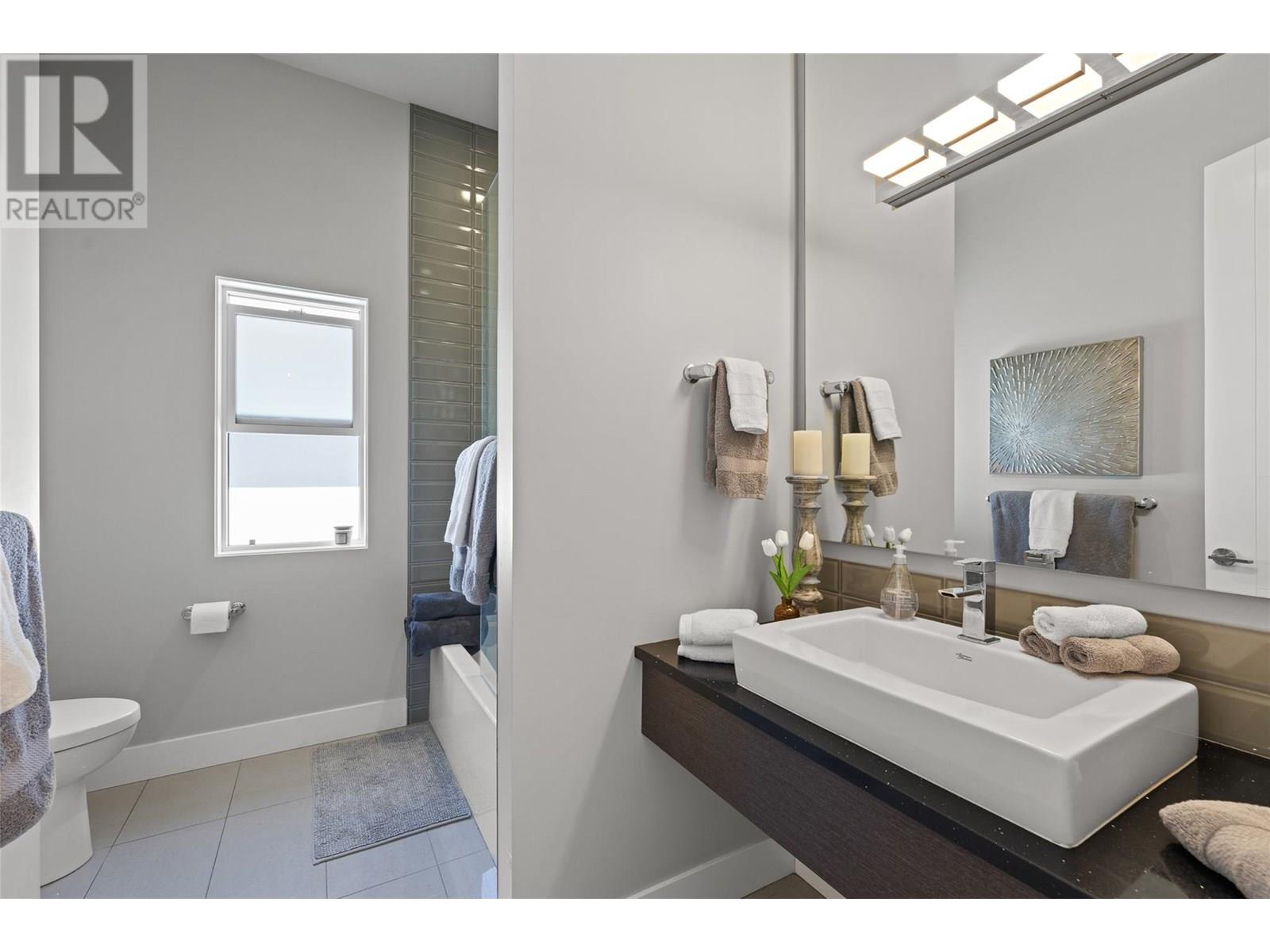  1455 Benzer Court, Kelowna