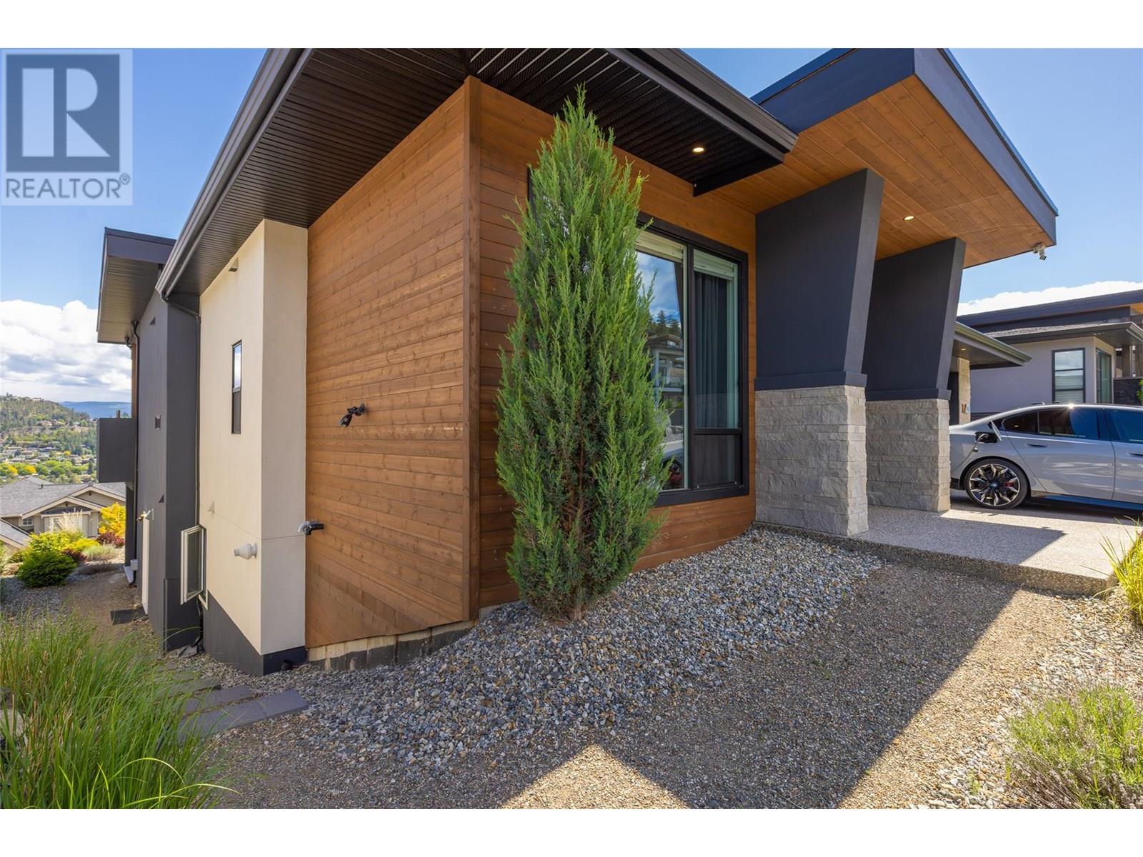  1455 Benzer Court, Kelowna