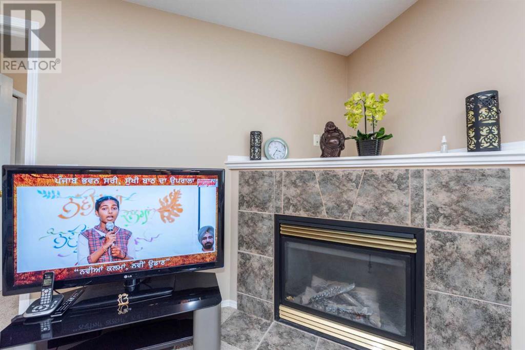 Single Family House Bungalow for Sale in  Pinecliff Grove NE Pineridge Calgary 