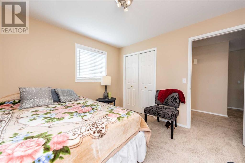 Single Family House Bungalow for Sale in  Pinecliff Grove NE Pineridge Calgary 