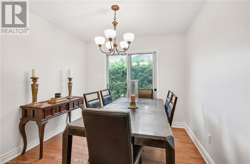 Photo 16 of 14 Ashridge Place, Hamilton ON