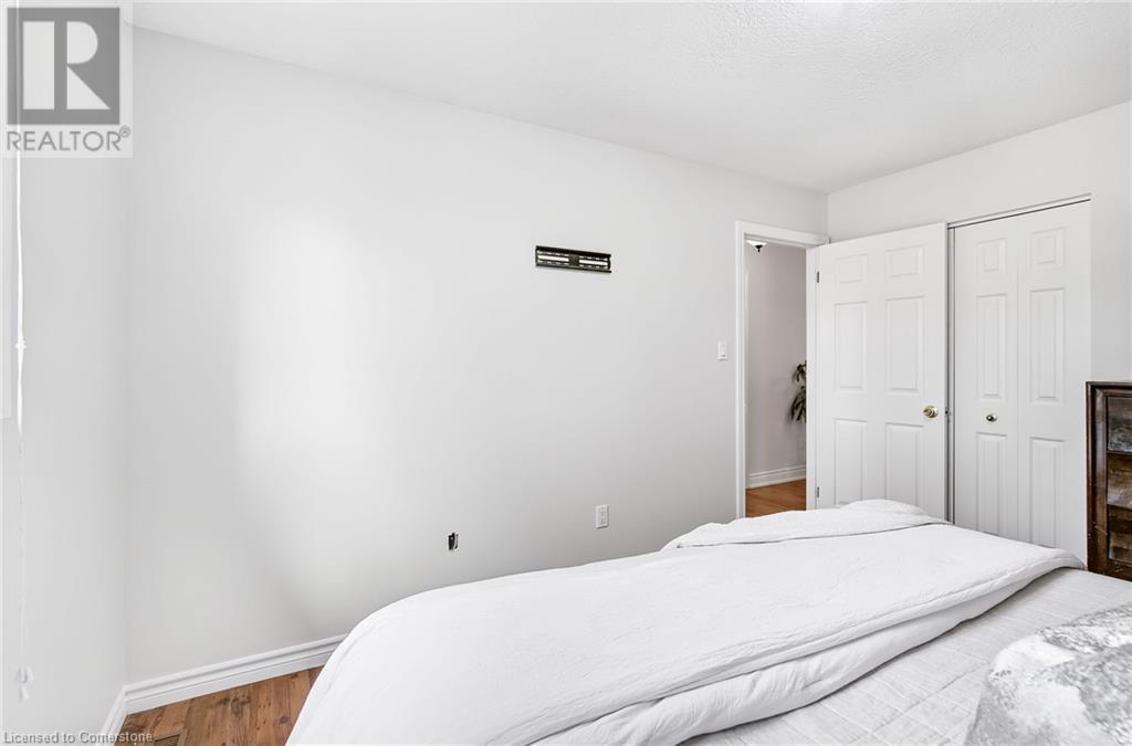 Photo 29 of 14 Ashridge Place, Hamilton ON