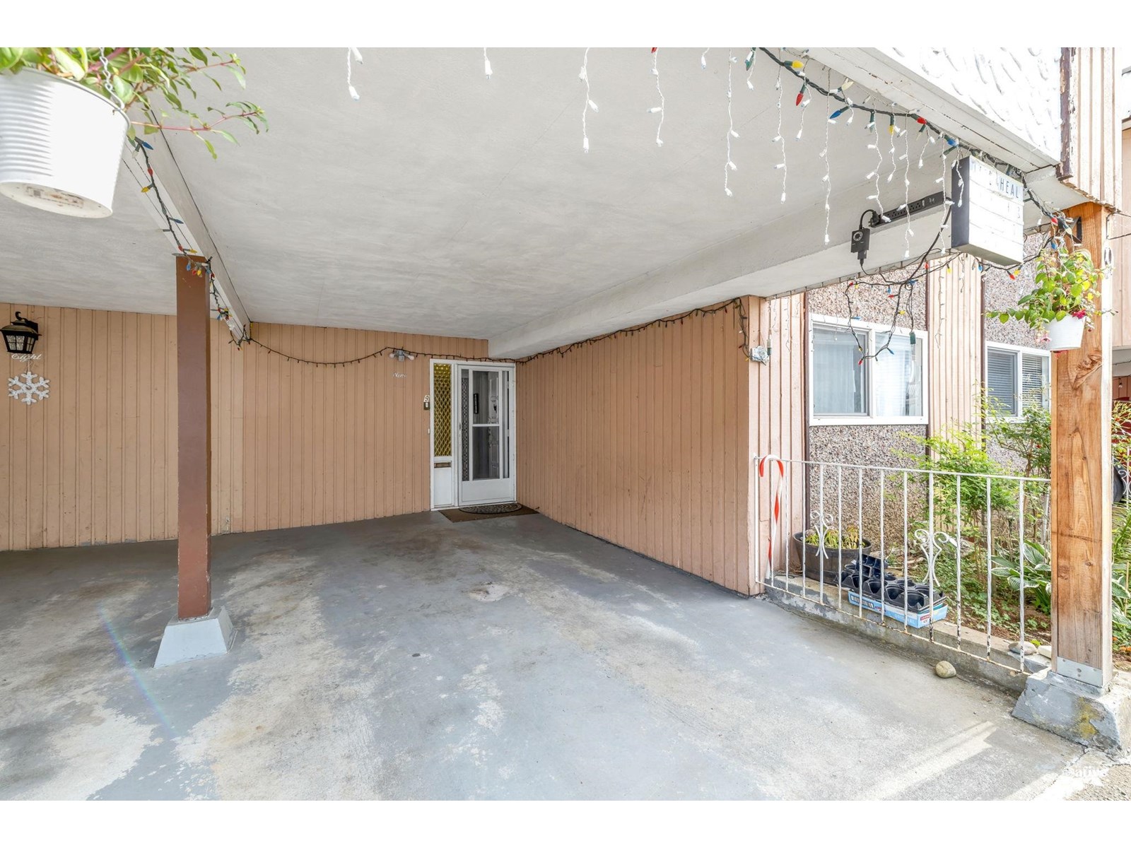 Photo 2 of 9 2241 Mccallum Road, Abbotsford BC