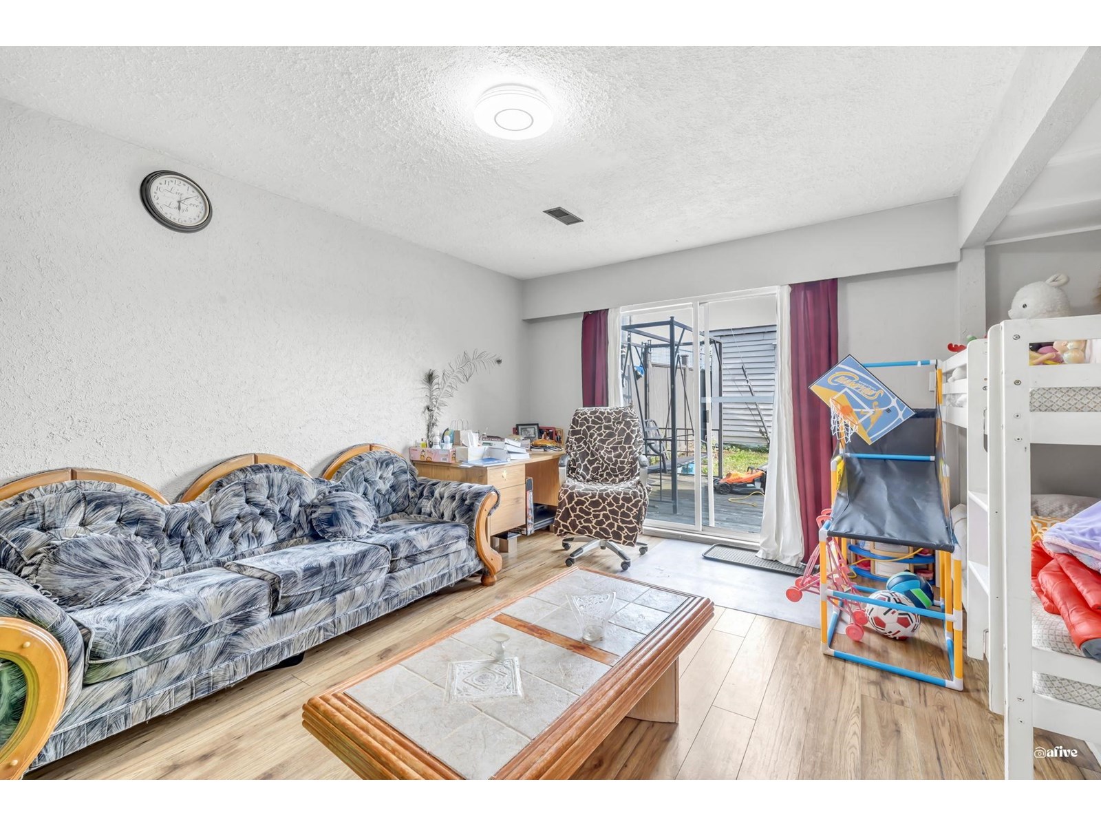 Photo 4 of 9 2241 Mccallum Road, Abbotsford BC