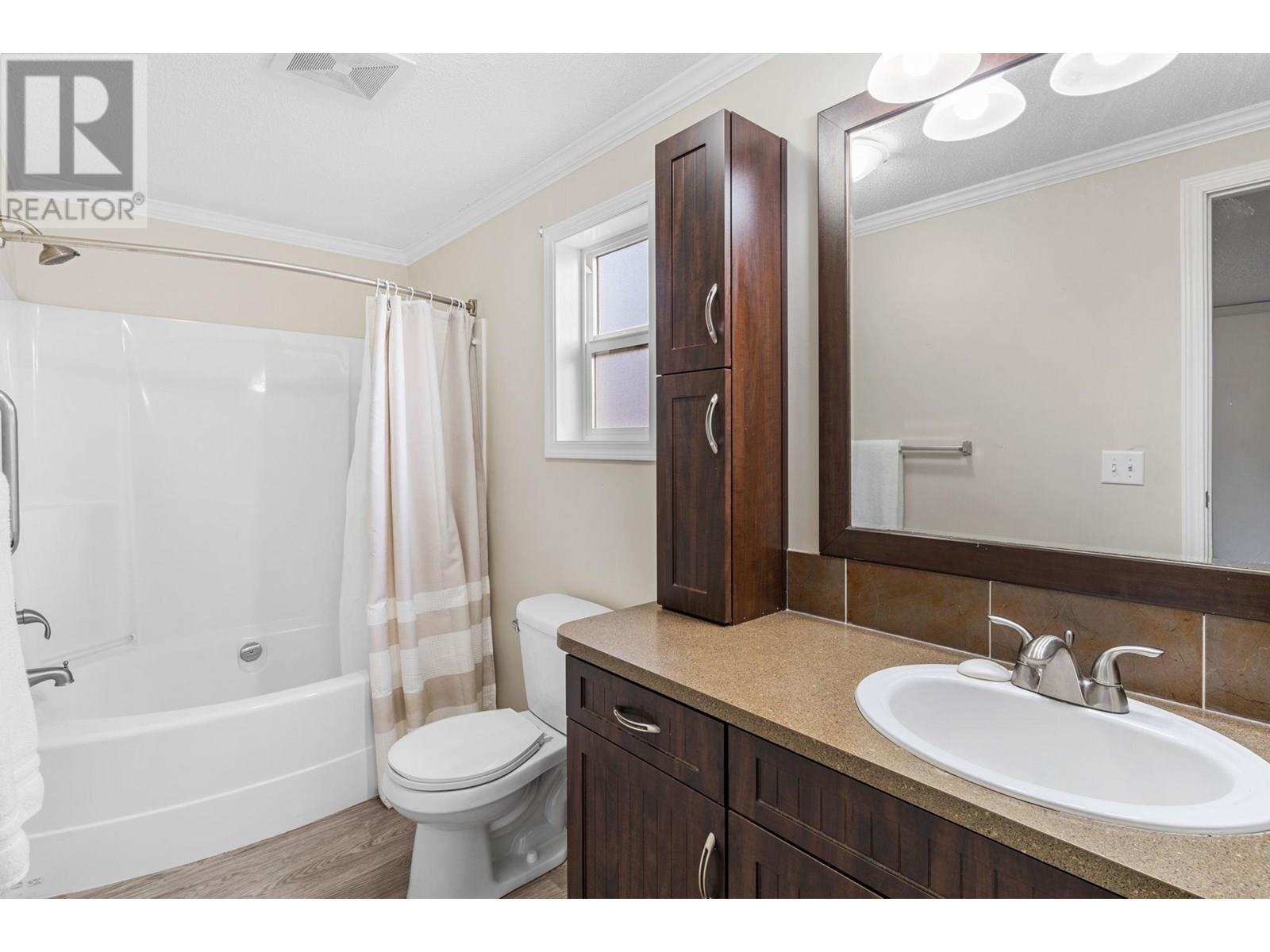 3330 McKellar Road, West Kelowna