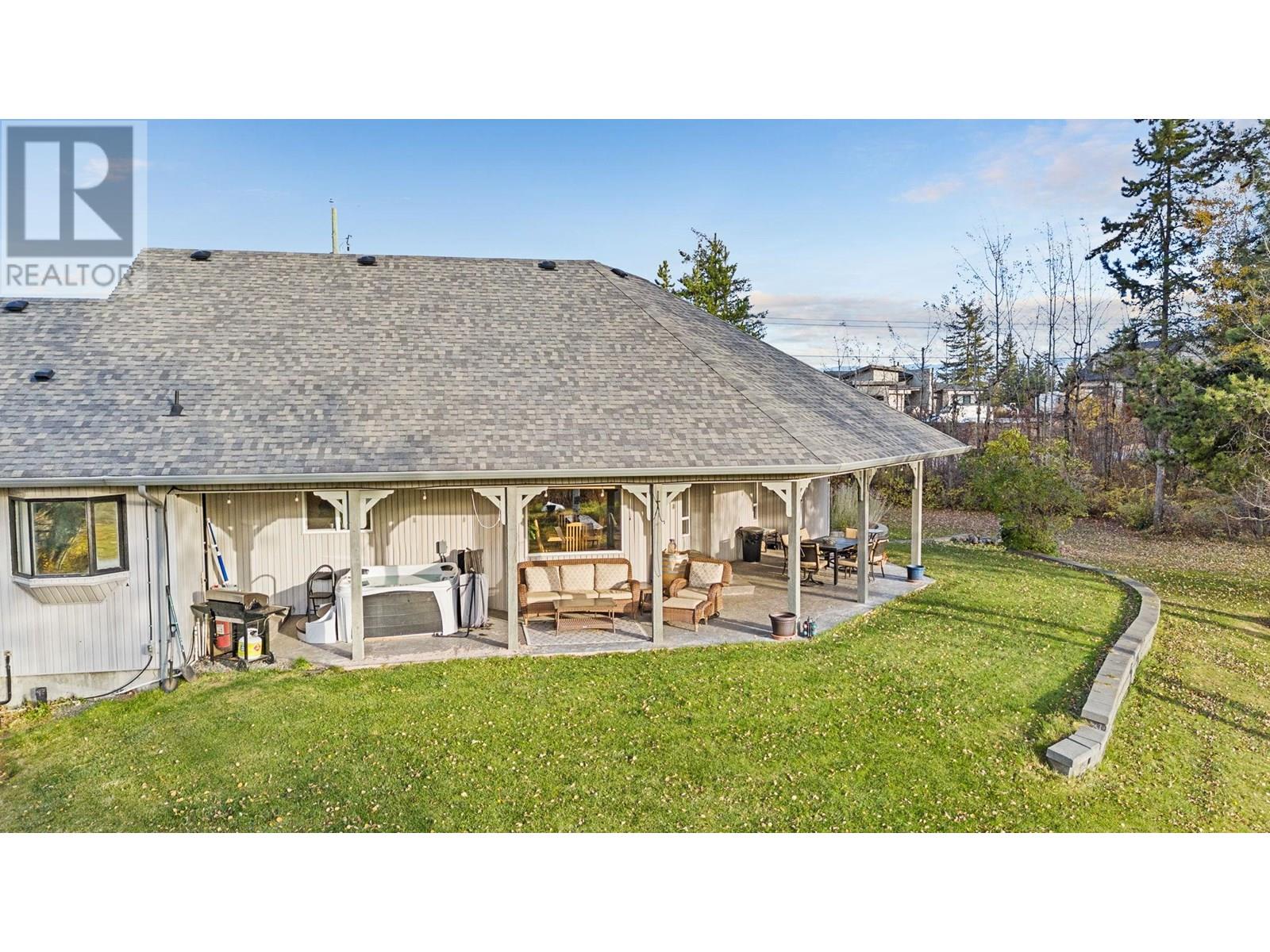 3330 McKellar Road, West Kelowna