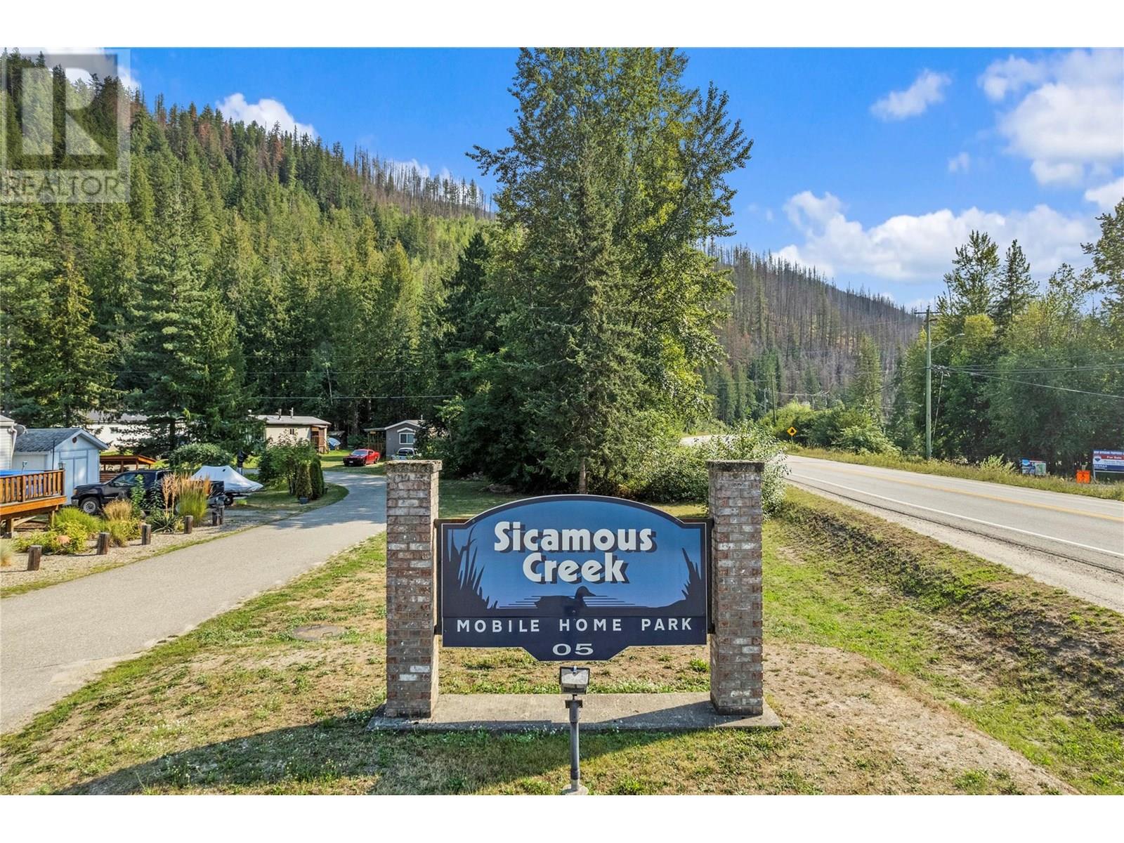35 5 97A Highway, Sicamous