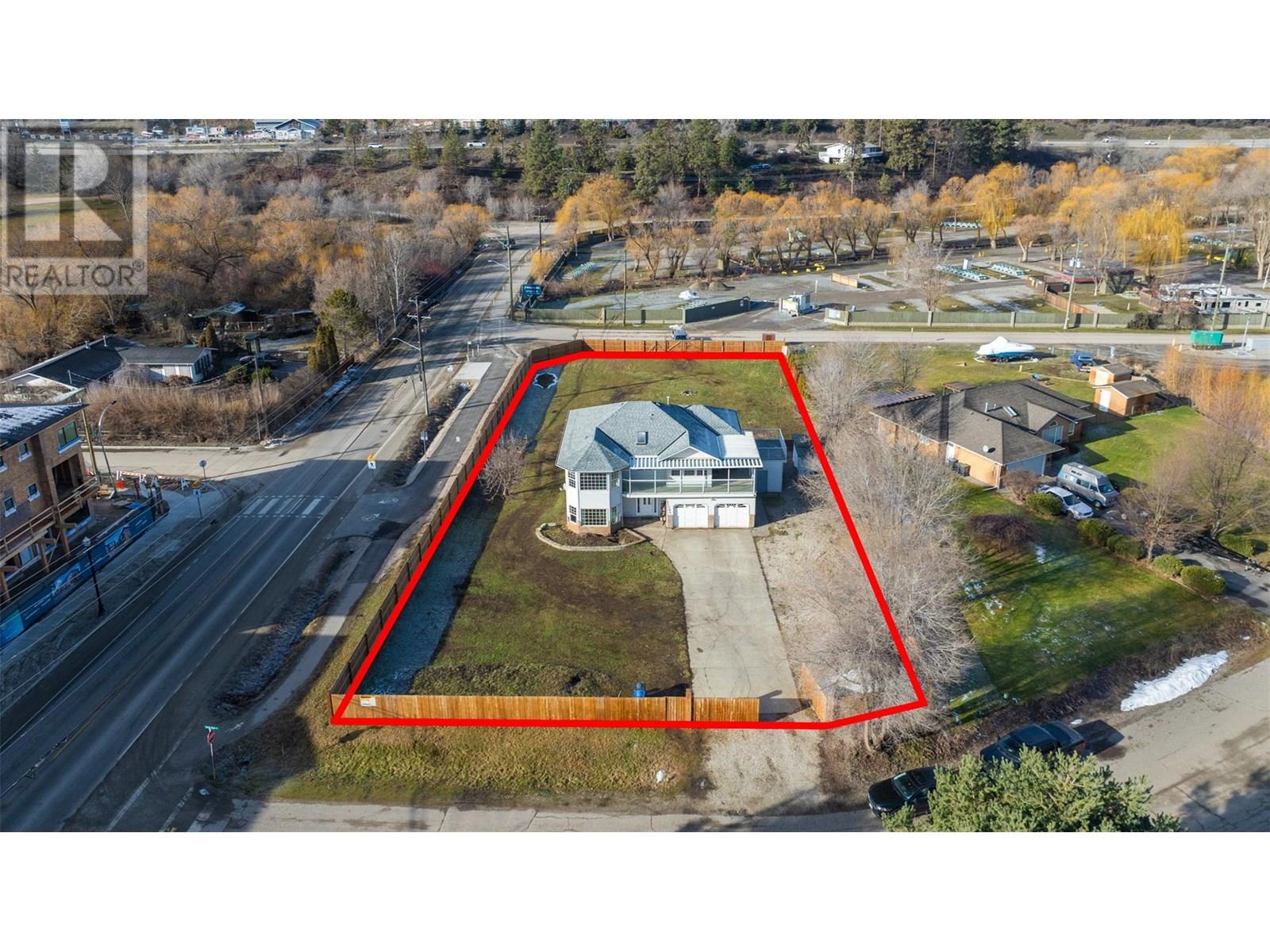 11506 Turtle Bay Court, Lake Country