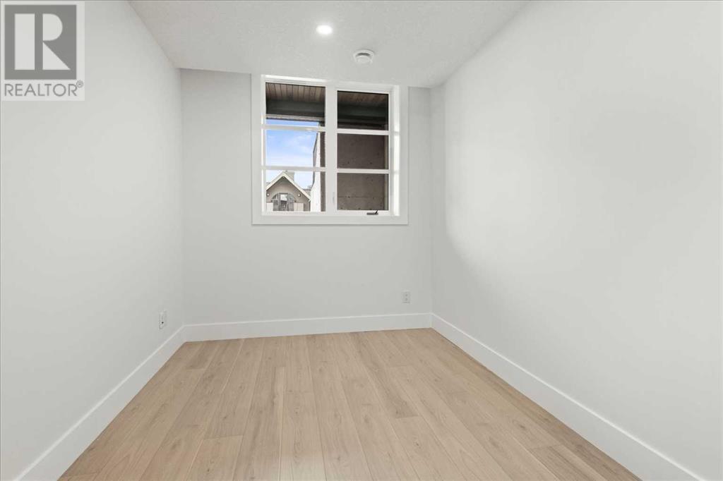 Single Family House for Sale in   Street SW Shaganappi Calgary 