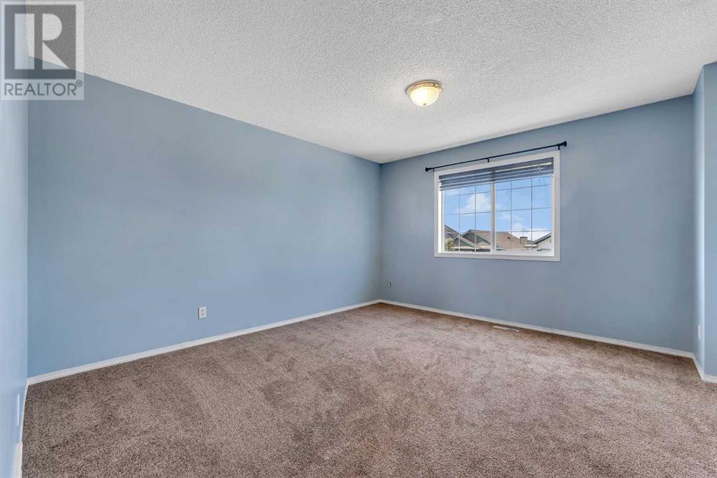 Single Family House for Sale in  Saddlemont Manor NE Saddle Ridge Calgary 