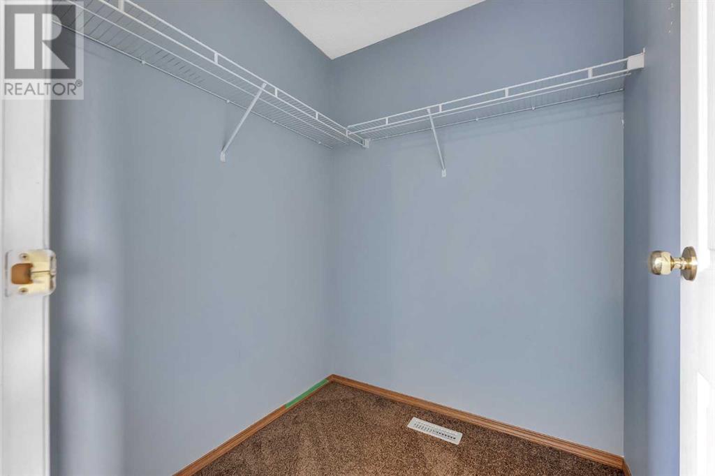 Single Family House for Sale in  Saddlemont Manor NE Saddle Ridge Calgary 