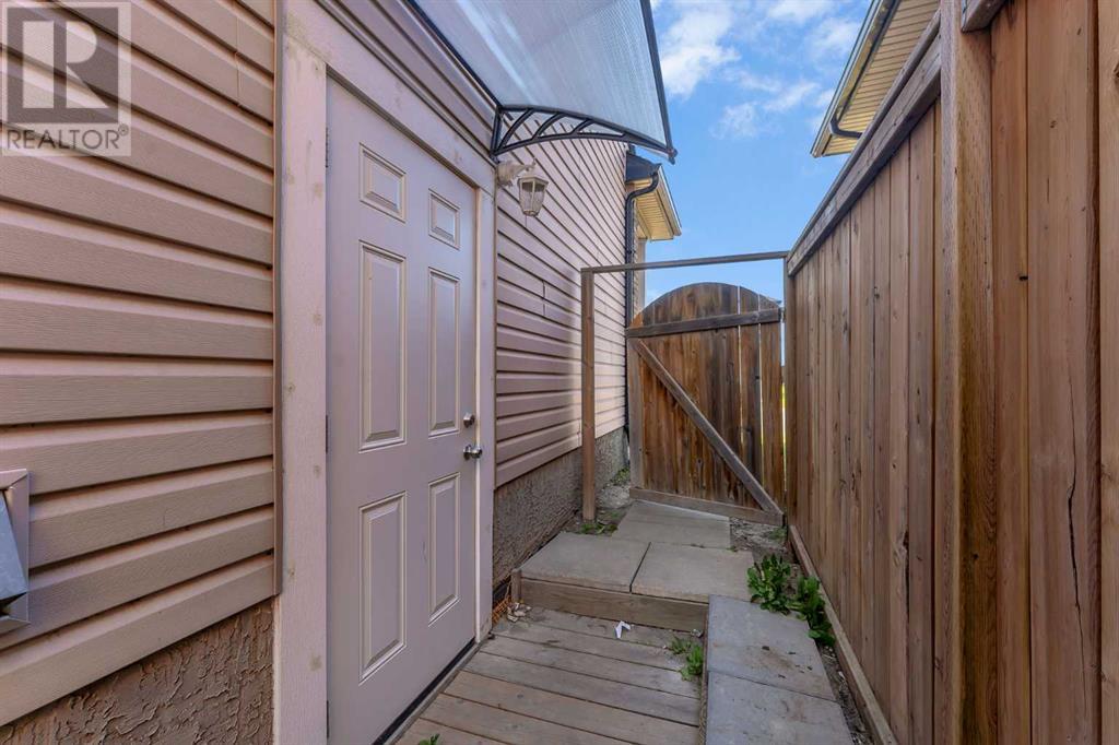 Single Family House for Sale in  Saddlemont Manor NE Saddle Ridge Calgary 