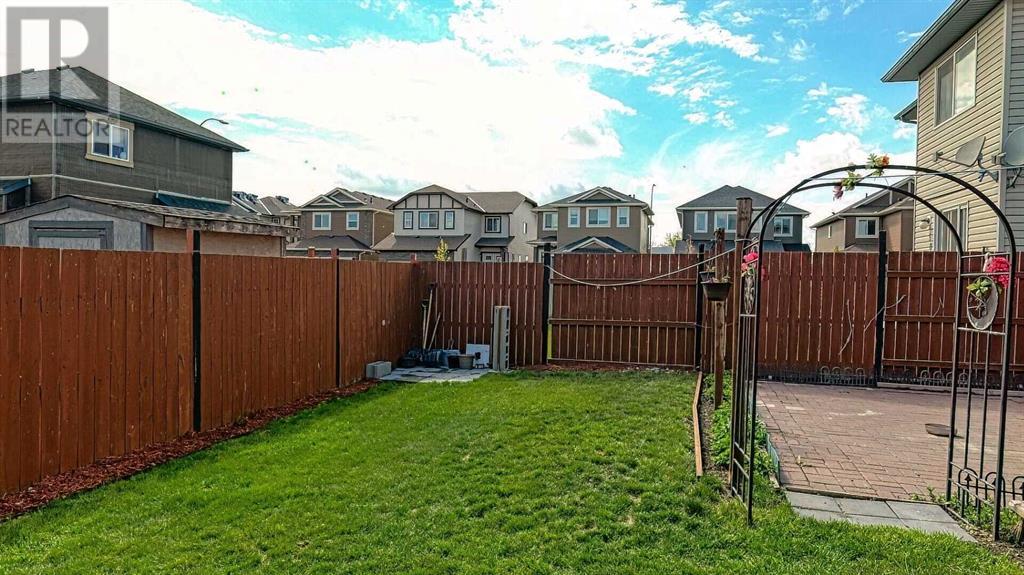 Single Family House for Sale in  Saddlecreek Crescent NE Saddle Ridge Calgary 