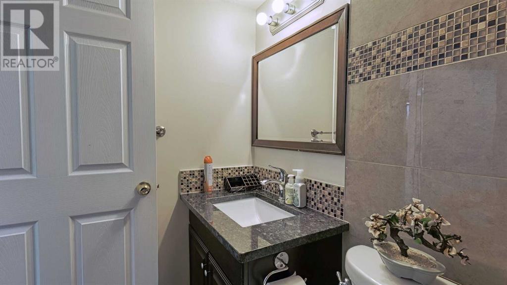Single Family House for Sale in  Saddlecreek Crescent NE Saddle Ridge Calgary 
