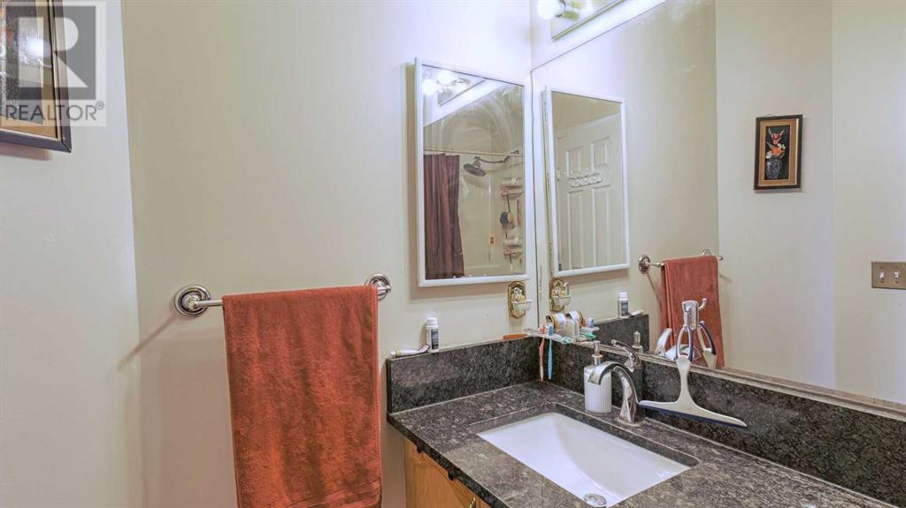 Single Family House for Sale in  Saddlecreek Crescent NE Saddle Ridge Calgary 