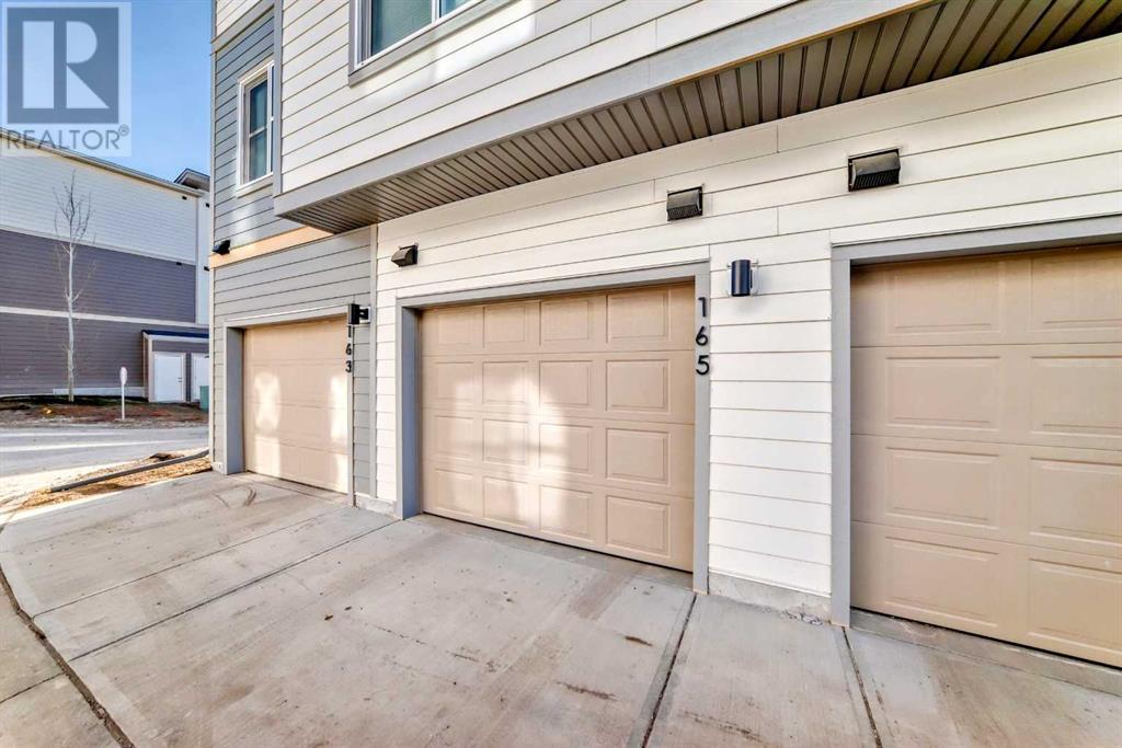 Single Family House 3 Level for Sale in    Street SW Springbank Hill Calgary 