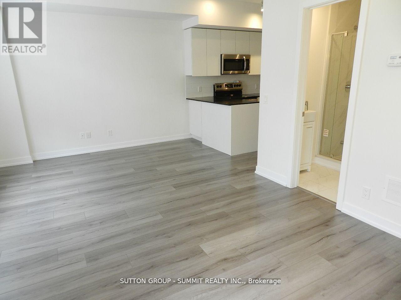 Photo 16 of 344 3066 Sixth Line, Oakville ON