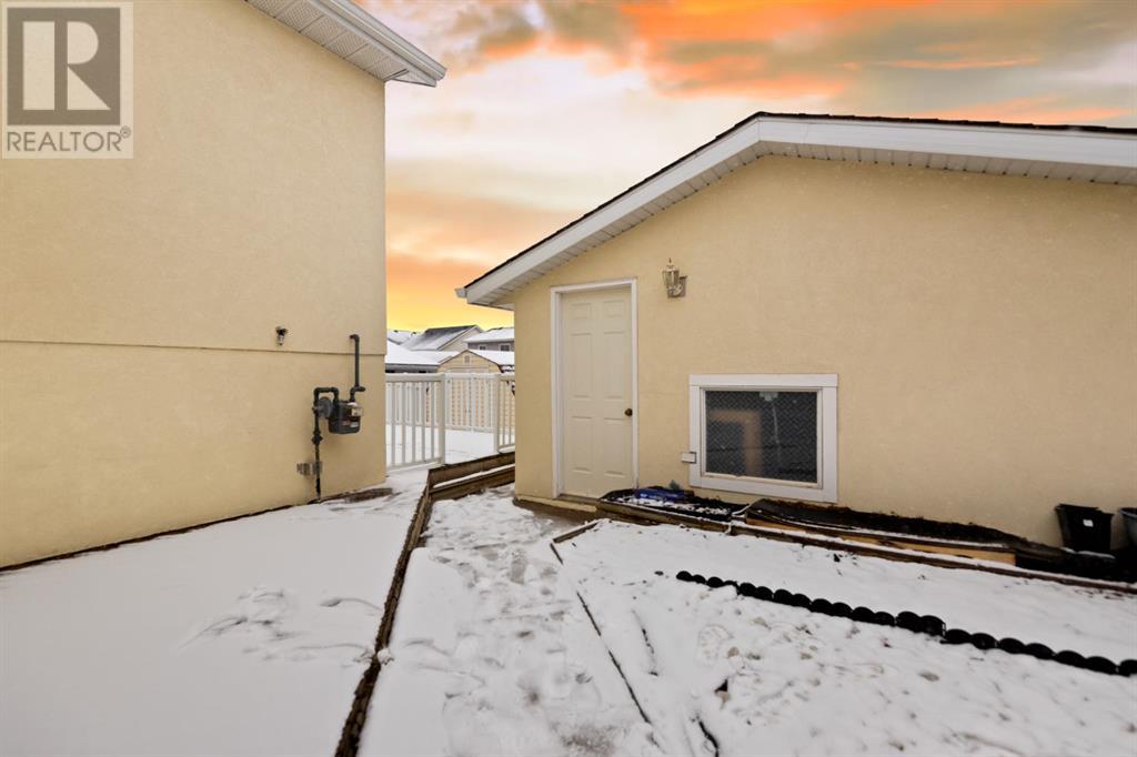 Single Family House 4 Level for Sale in  Taradale Close NE Taradale Calgary 