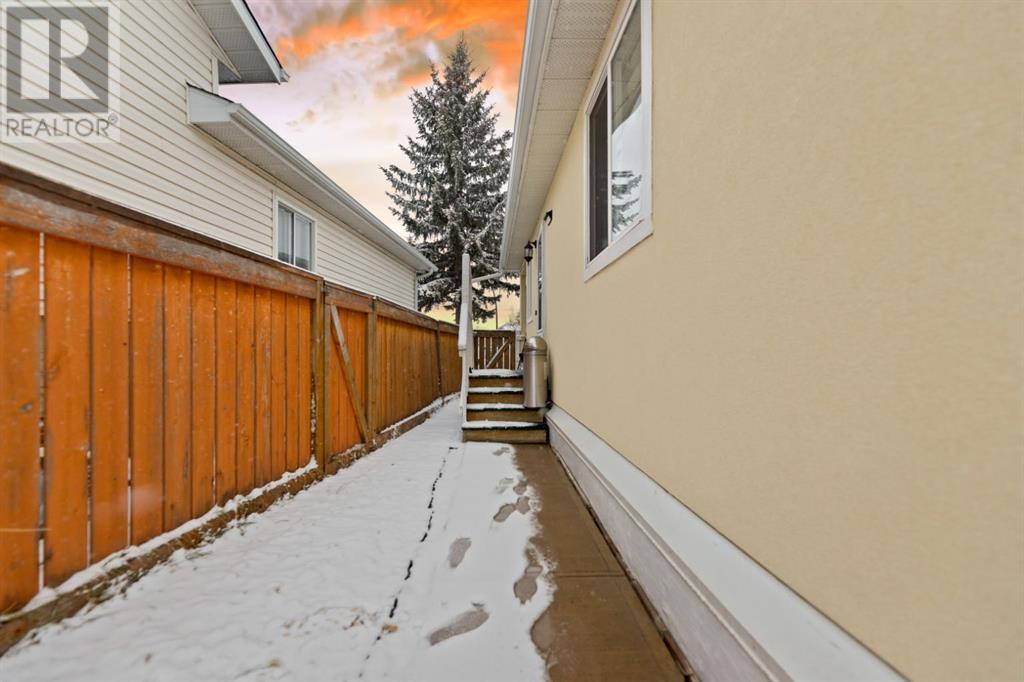 Single Family House 4 Level for Sale in  Taradale Close NE Taradale Calgary 