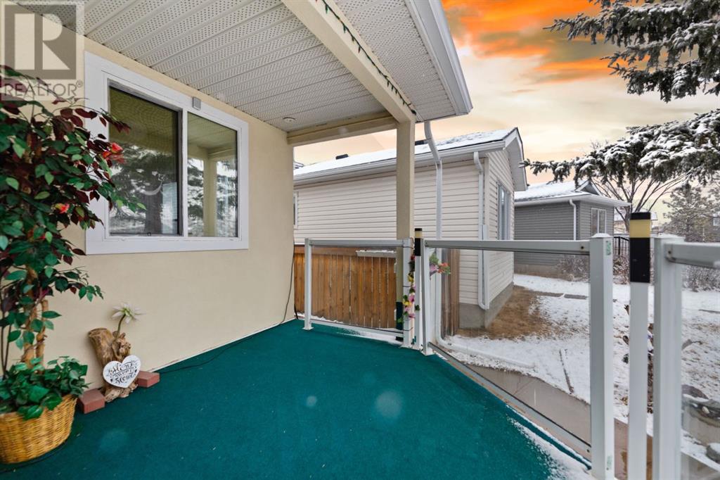 Single Family House 4 Level for Sale in  Taradale Close NE Taradale Calgary 