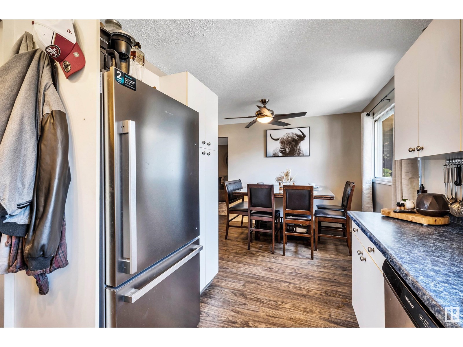 Single Family House for Sale in A Burnham AV St. Albert 