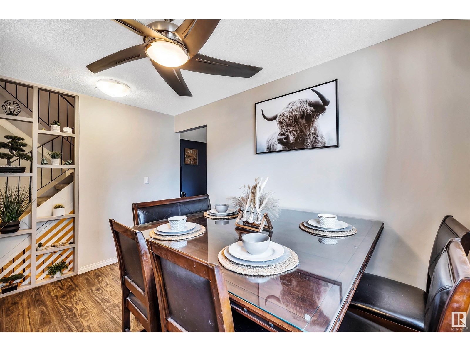 Single Family House for Sale in A Burnham AV St. Albert 