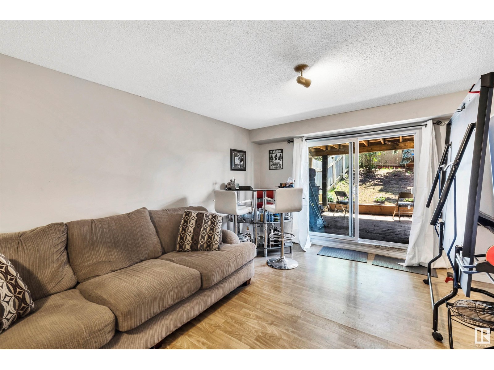 Single Family House for Sale in A Burnham AV St. Albert 