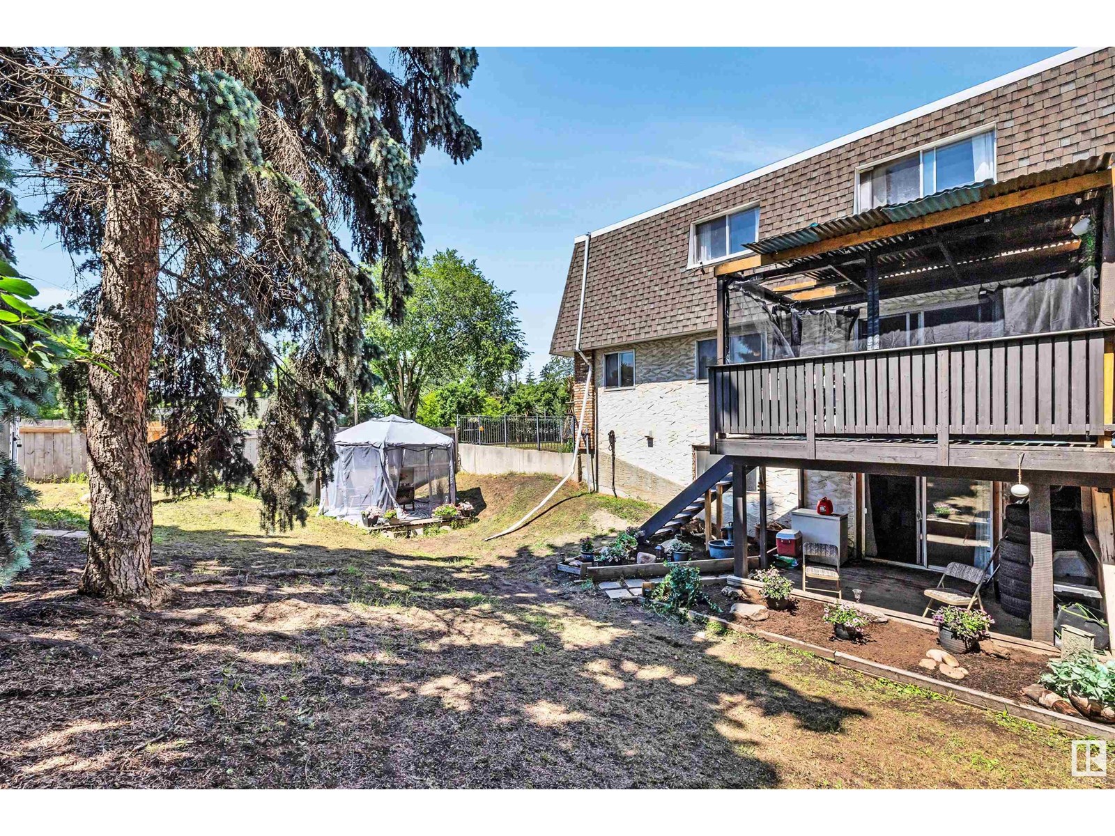 Single Family House for Sale in A Burnham AV St. Albert 