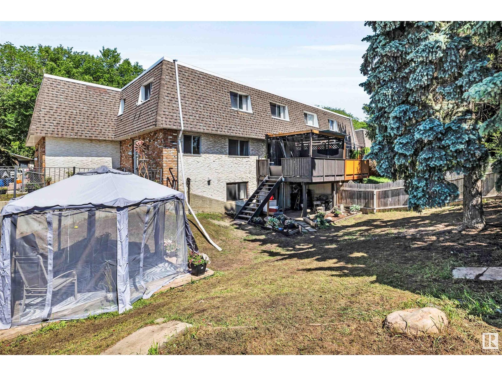 Single Family House for Sale in A Burnham AV St. Albert 