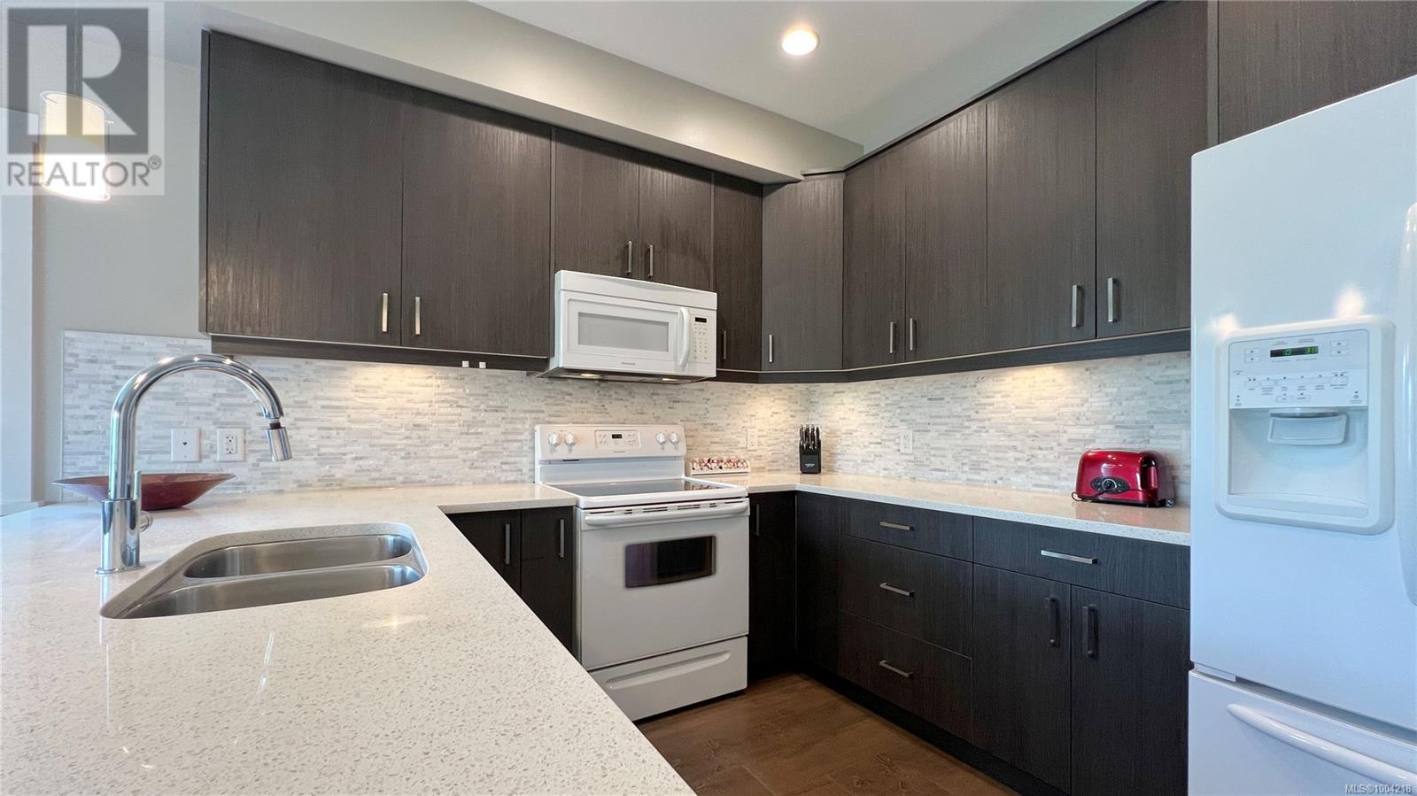 Photo 11 of 3016 Urban Creek Way, Langford BC