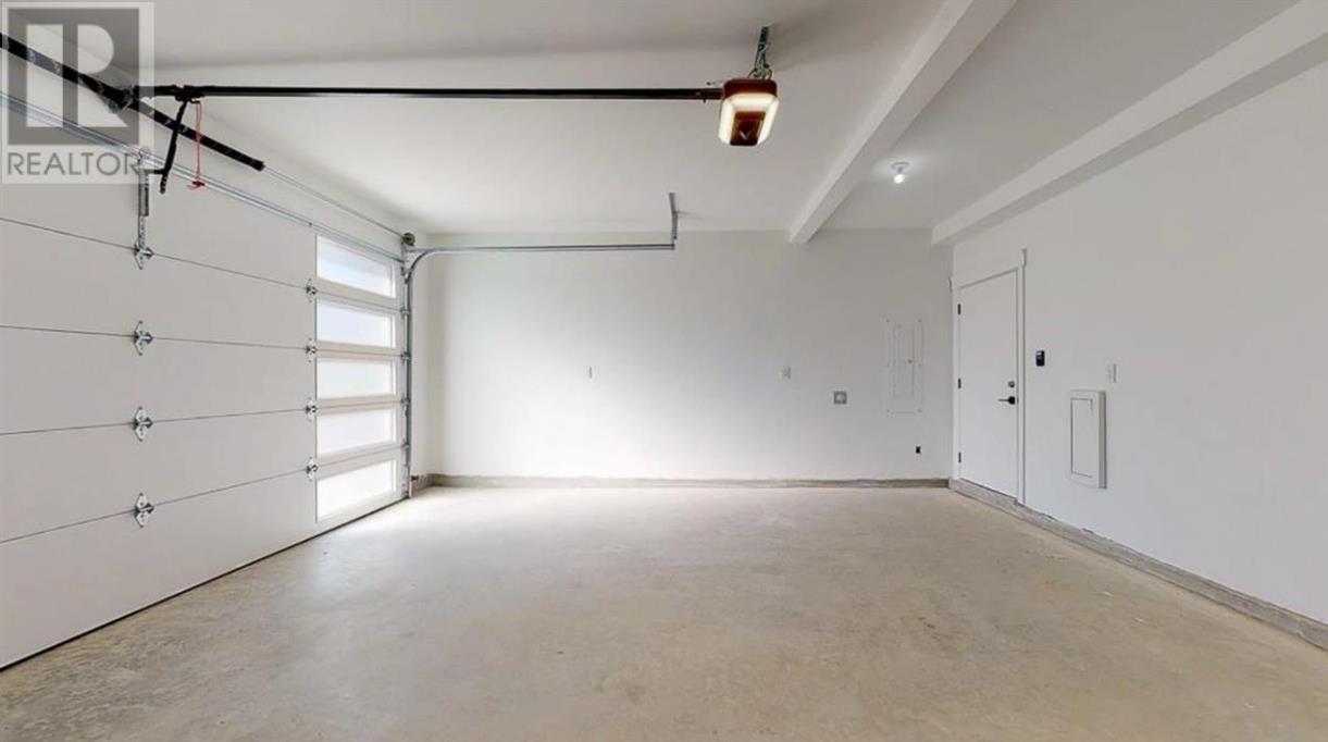 1102 LARGO ROAD, Roberts Creek