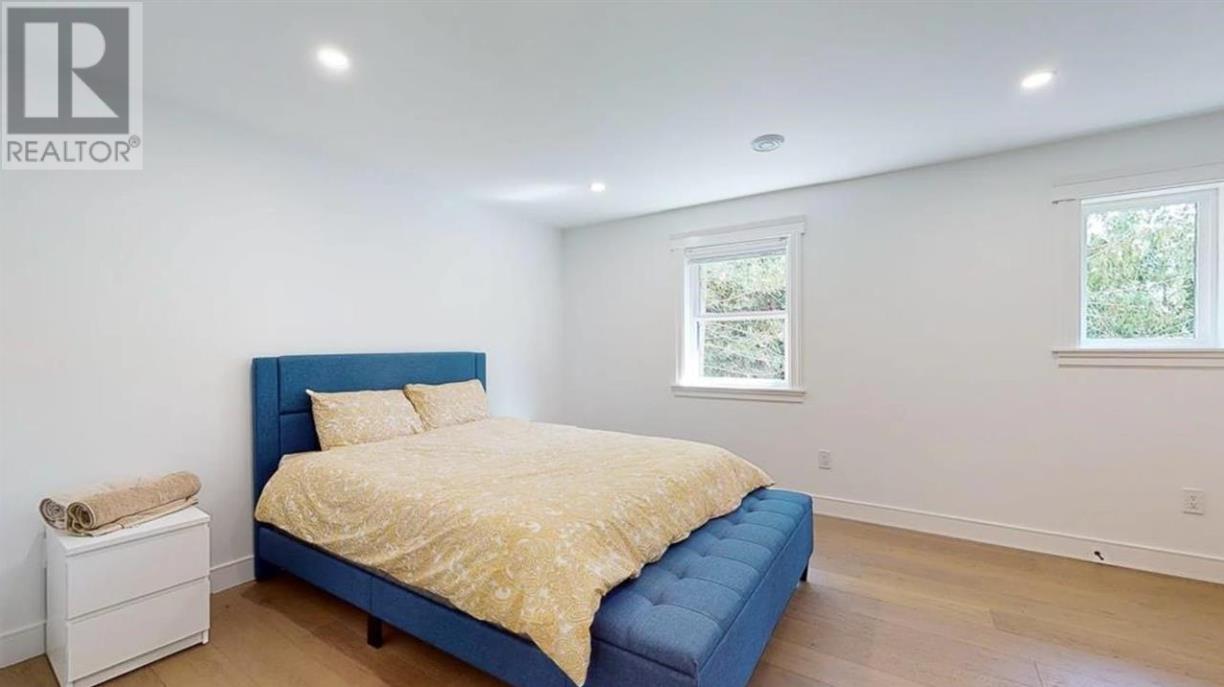1102 LARGO ROAD, Roberts Creek
