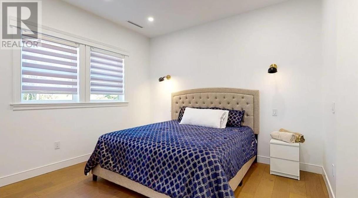 1102 LARGO ROAD, Roberts Creek