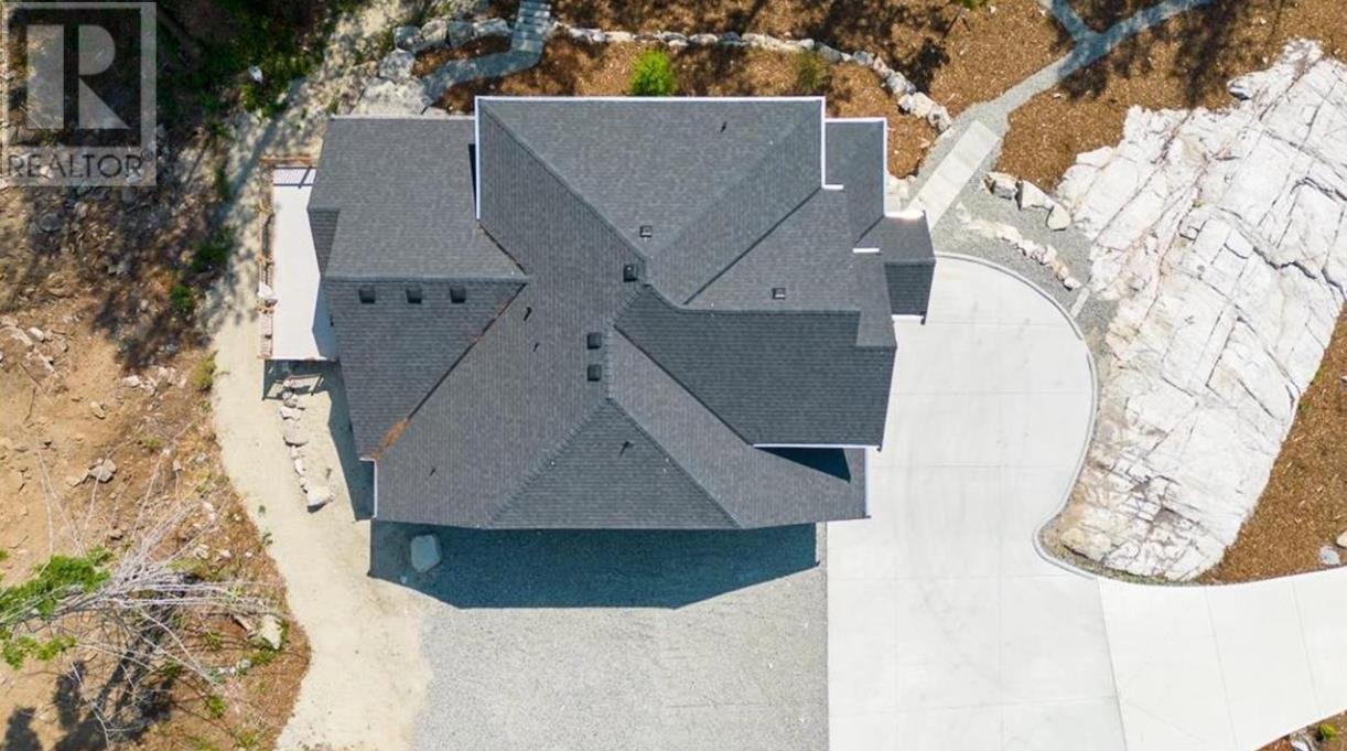 1102 LARGO ROAD, Roberts Creek