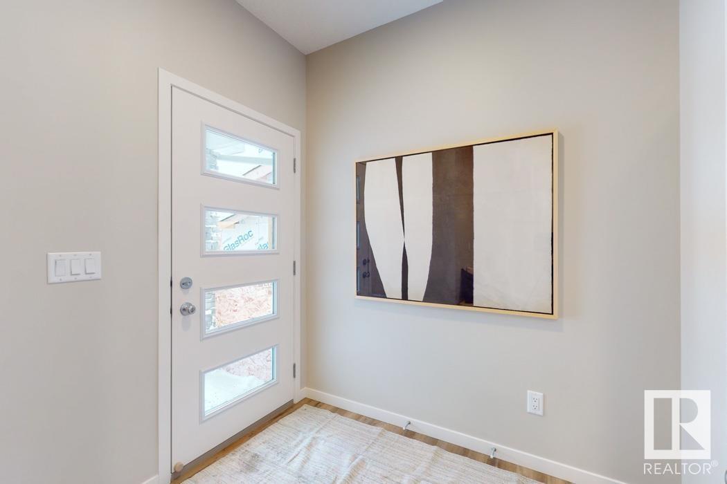 Photo 1 of 1319 13 Av Nw, Edmonton AB