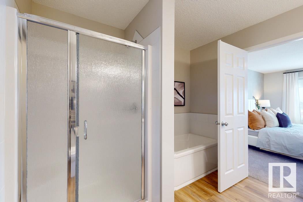 Photo 18 of 1319 13 Av Nw, Edmonton AB