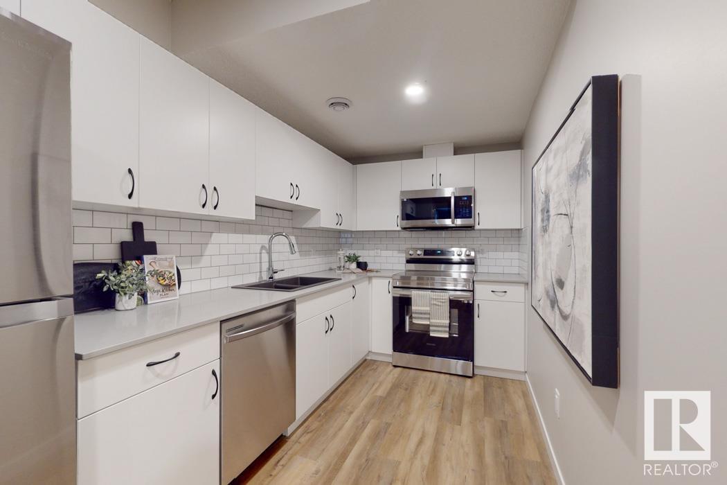 Photo 58 of 1319 13 Av Nw, Edmonton AB