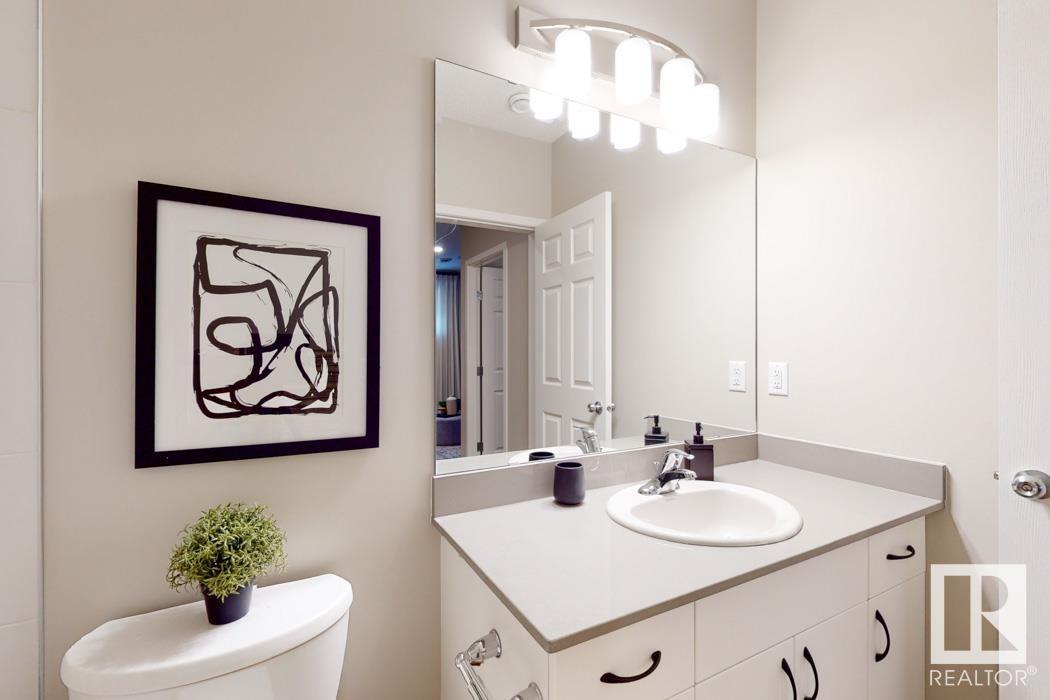 Photo 51 of 1319 13 Av Nw, Edmonton AB