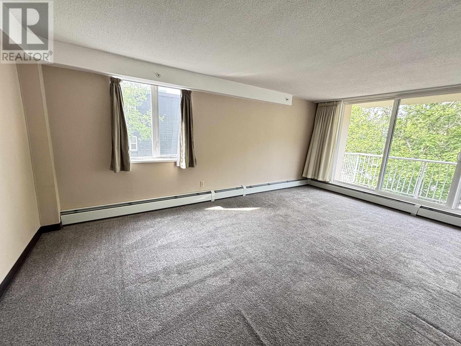 Photo 3 of 308 1501 Queensway, Prince George BC