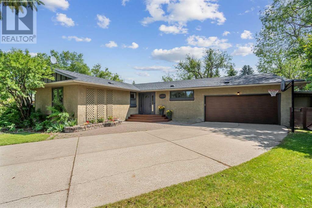 508 Oakhill Place SW, Calgary, Alberta