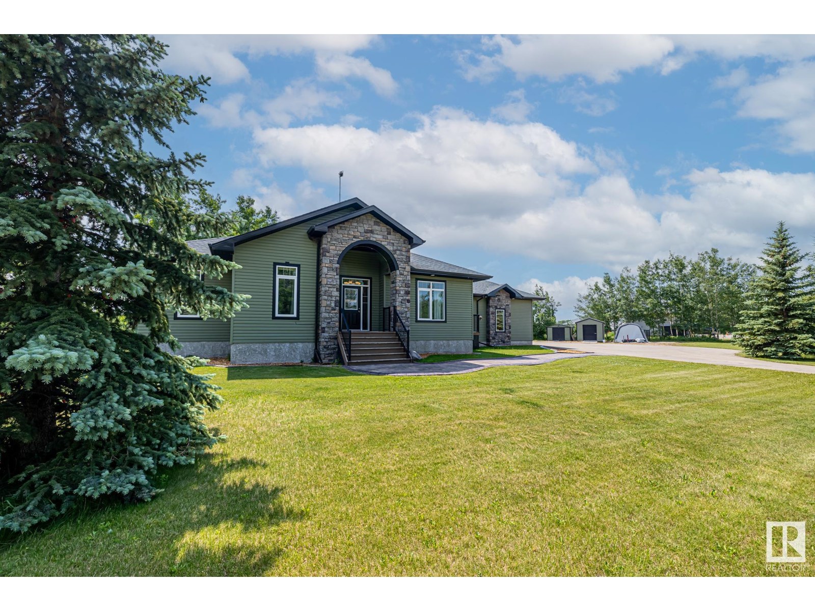 Photo 49 of 48 53521 Rge Road 272, Rural Parkland County AB