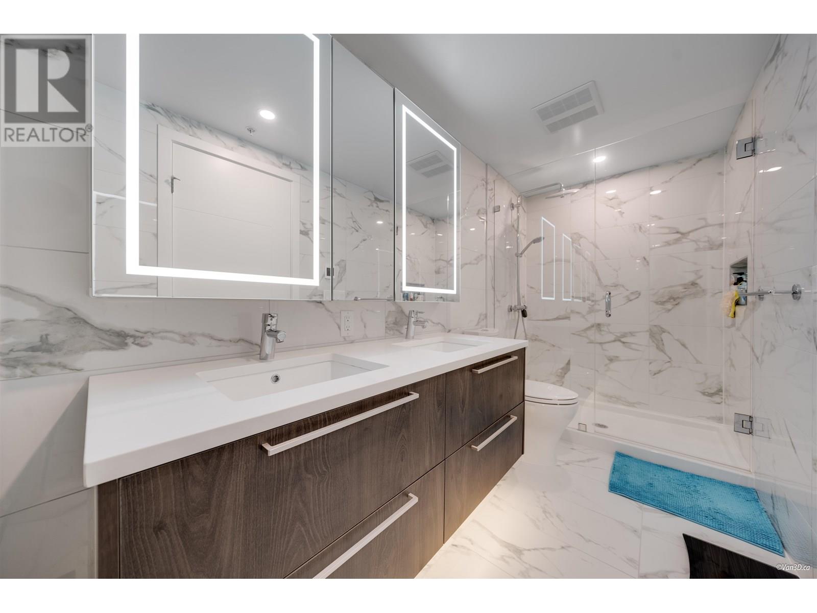 Photo 11 of 606 6398 Silver Avenue, Burnaby BC